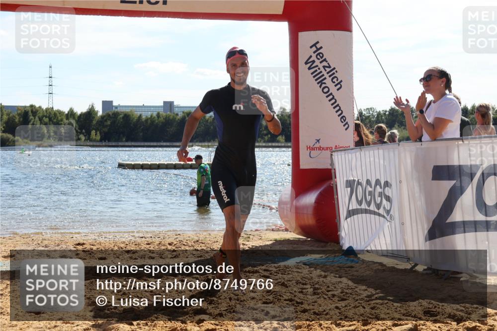 07.09.2025 - 19. Norderstedt Triathlon Luisa Fischer http://msf.ph/oto/8749766 07.09.2025 15:12:30 Schwimmen 952 meine-sportfotos.de