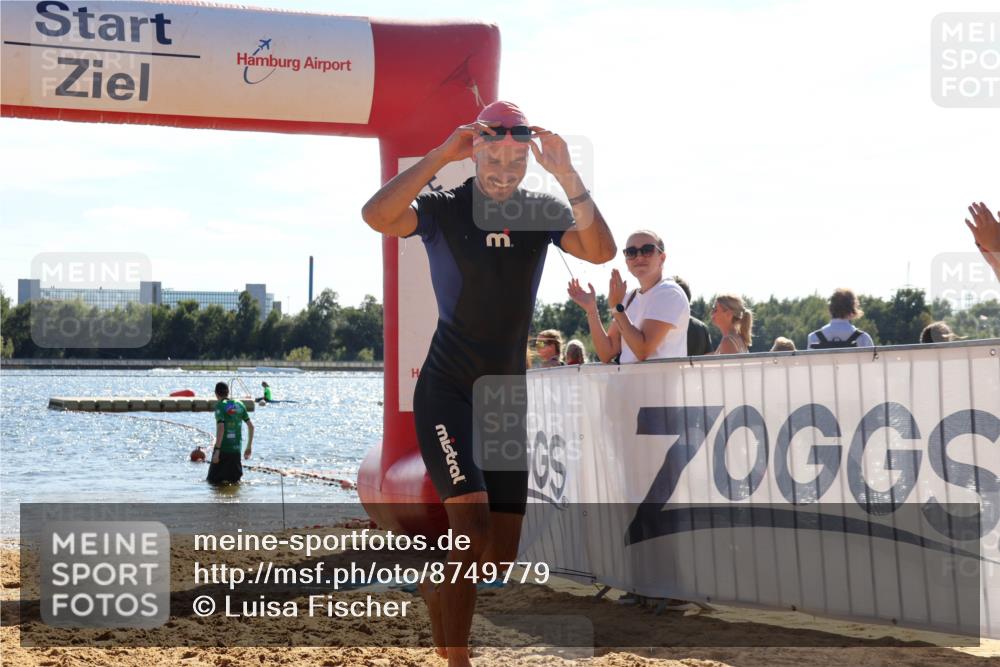 07.09.2025 - 19. Norderstedt Triathlon Luisa Fischer http://msf.ph/oto/8749779 07.09.2025 15:12:31 Schwimmen 952 meine-sportfotos.de