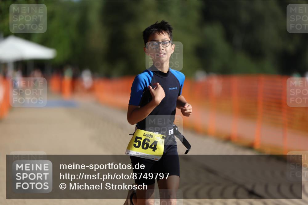 07.09.2025 - 19. Norderstedt Triathlon Michael Strokosch http://msf.ph/oto/8749797 07.09.2025 09:49:57 Laufen 564 meine-sportfotos.de