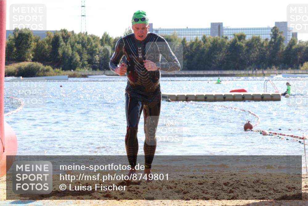 07.09.2025 - 19. Norderstedt Triathlon Luisa Fischer http://msf.ph/oto/8749801 07.09.2025 15:13:33 Schwimmen 947 meine-sportfotos.de
