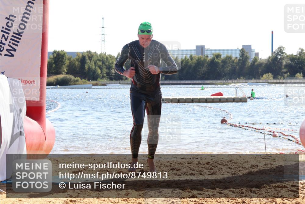 07.09.2025 - 19. Norderstedt Triathlon Luisa Fischer http://msf.ph/oto/8749813 07.09.2025 15:13:34 Schwimmen 947 meine-sportfotos.de