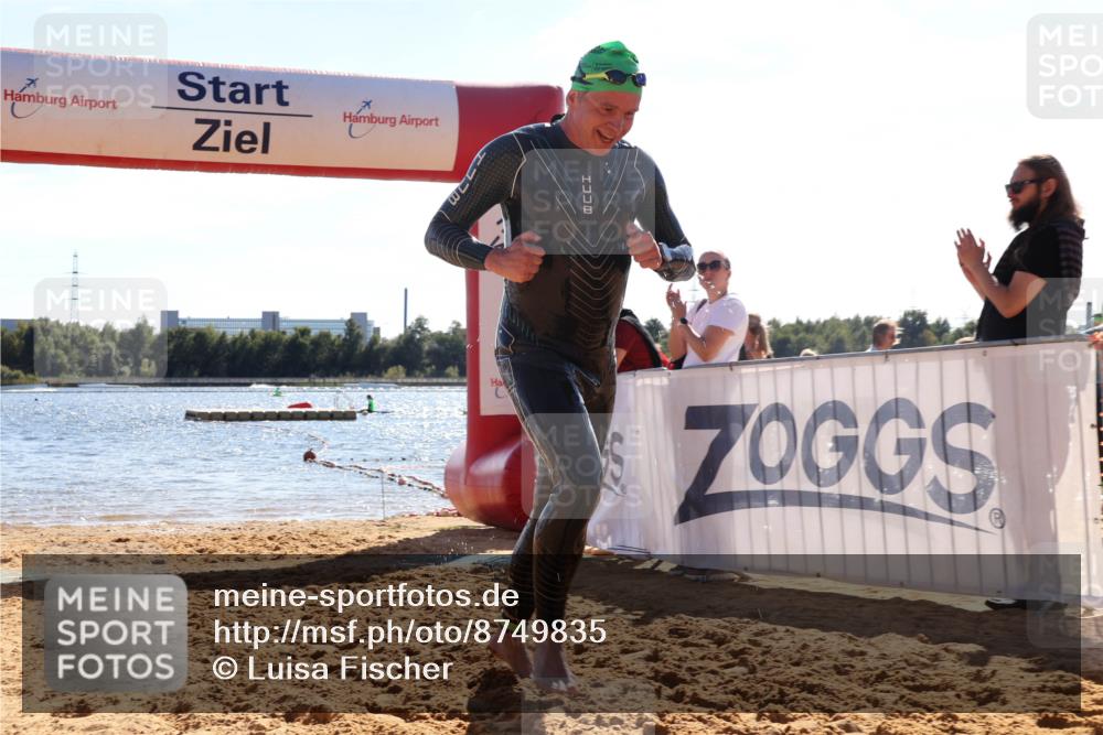 07.09.2025 - 19. Norderstedt Triathlon Luisa Fischer http://msf.ph/oto/8749835 07.09.2025 15:13:36 Schwimmen 947 meine-sportfotos.de