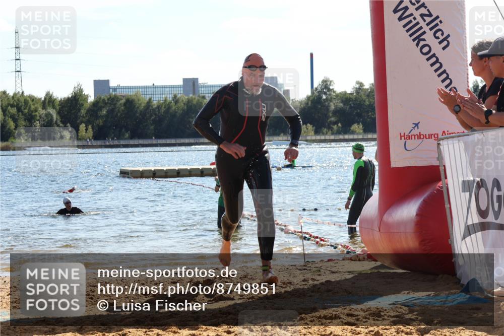 07.09.2025 - 19. Norderstedt Triathlon Luisa Fischer http://msf.ph/oto/8749851 07.09.2025 15:15:22 Schwimmen 1449 meine-sportfotos.de