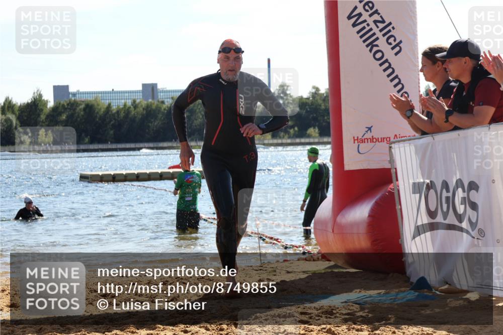 07.09.2025 - 19. Norderstedt Triathlon Luisa Fischer http://msf.ph/oto/8749855 07.09.2025 15:15:23 Schwimmen 1449 meine-sportfotos.de