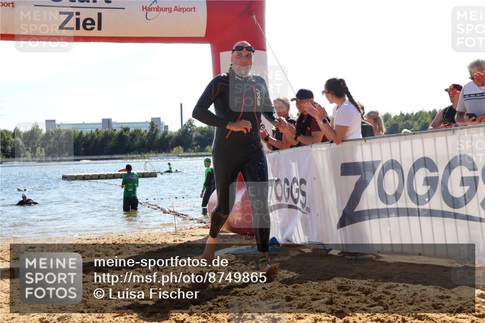 07.09.2025 - 19. Norderstedt Triathlon Luisa Fischer http://msf.ph/oto/8749865 07.09.2025 15:15:24 Schwimmen 1449 meine-sportfotos.de