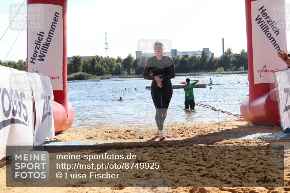 07.09.2025 - 19. Norderstedt Triathlon Luisa Fischer http://msf.ph/oto/8749925 07.09.2025 15:15:38 Schwimmen 1541 meine-sportfotos.de