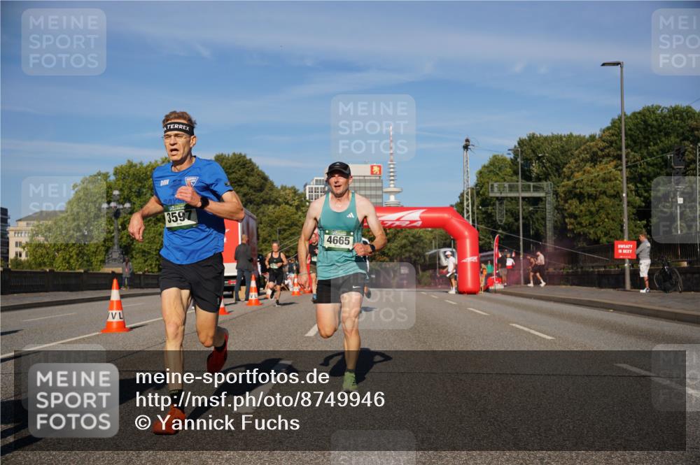 07.09.2025 - BARMER Alsterlauf Yannick Fuchs http://msf.ph/oto/8749946 07.09.2025 09:34:32 Laufen 3597, 4665 meine-sportfotos.de