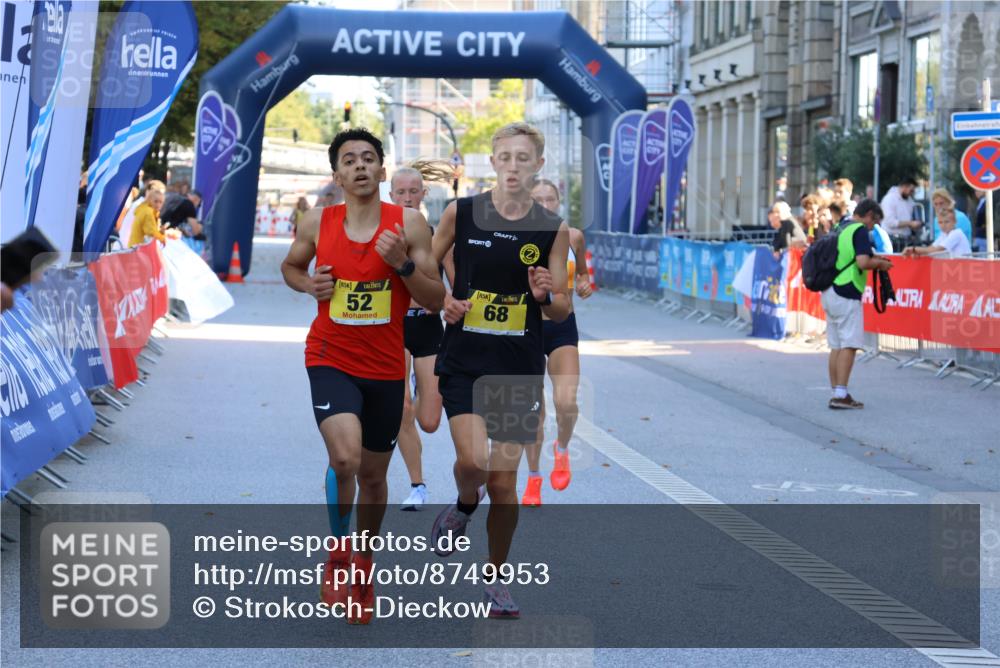 07.09.2025 - BARMER Alsterlauf Strokosch-Dieckow http://msf.ph/oto/8749953 07.09.2025 11:09:39 Ziel  meine-sportfotos.de