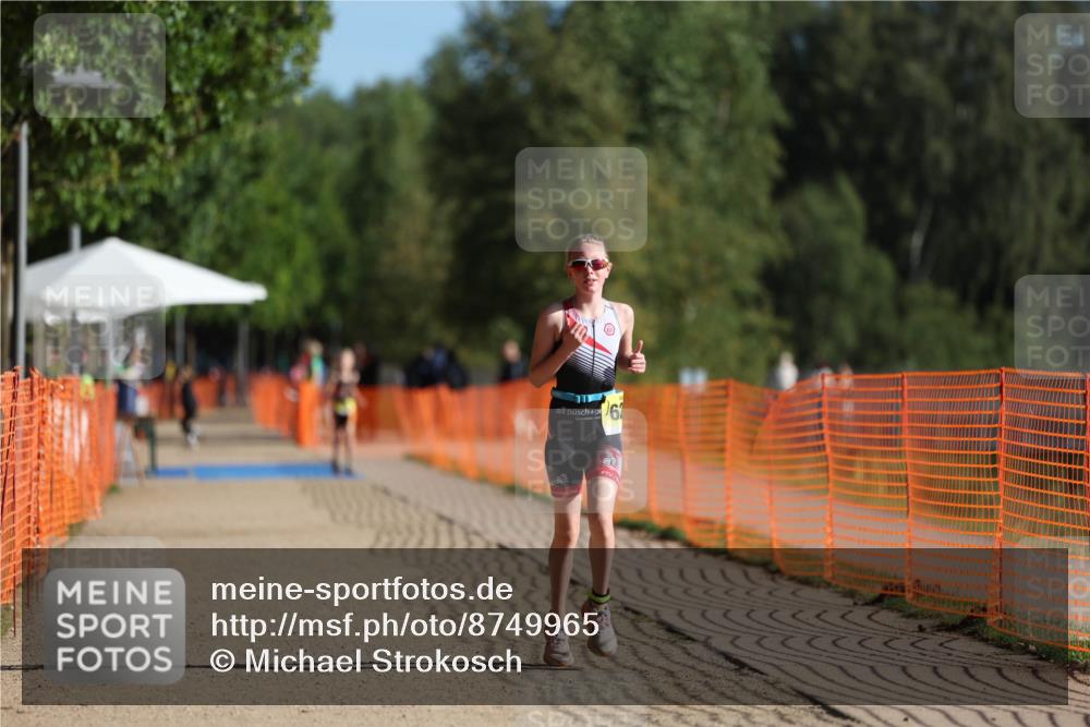 07.09.2025 - 19. Norderstedt Triathlon Michael Strokosch http://msf.ph/oto/8749965 07.09.2025 09:50:36 Laufen 628 meine-sportfotos.de