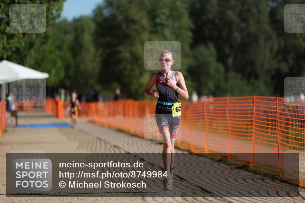 07.09.2025 - 19. Norderstedt Triathlon Michael Strokosch http://msf.ph/oto/8749984 07.09.2025 09:50:37 Laufen 628 meine-sportfotos.de