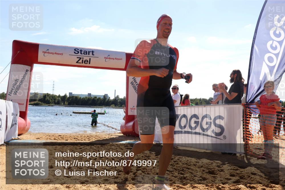 07.09.2025 - 19. Norderstedt Triathlon Luisa Fischer http://msf.ph/oto/8749997 07.09.2025 15:16:03 Schwimmen 412 meine-sportfotos.de