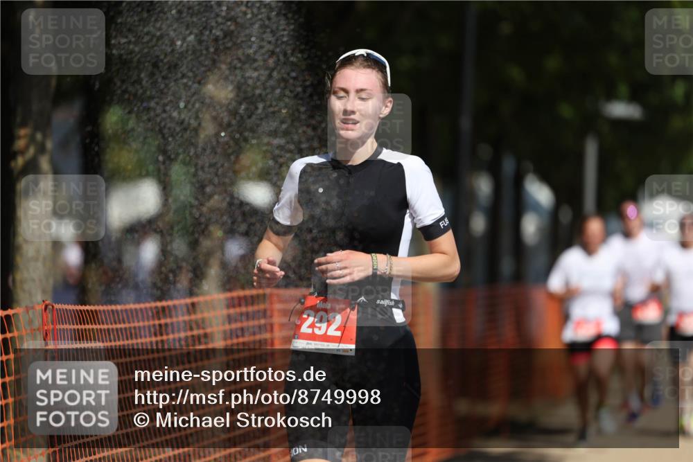 07.09.2025 - 19. Norderstedt Triathlon Michael Strokosch http://msf.ph/oto/8749998 07.09.2025 12:42:33 Laufen 139, 244, 261, 292, 780, 828, 1277 meine-sportfotos.de