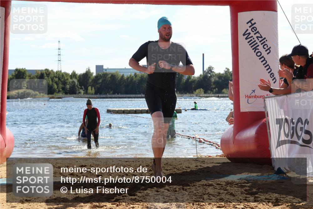 07.09.2025 - 19. Norderstedt Triathlon Luisa Fischer http://msf.ph/oto/8750004 07.09.2025 15:16:45 Schwimmen 941, 1418 meine-sportfotos.de