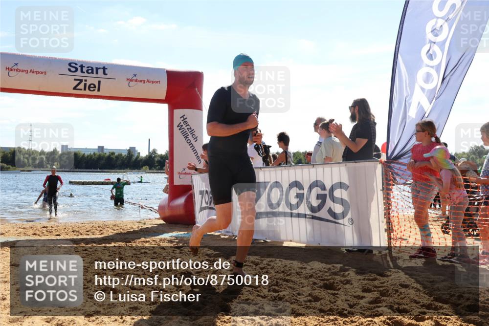 07.09.2025 - 19. Norderstedt Triathlon Luisa Fischer http://msf.ph/oto/8750018 07.09.2025 15:16:46 Schwimmen 941, 1418 meine-sportfotos.de