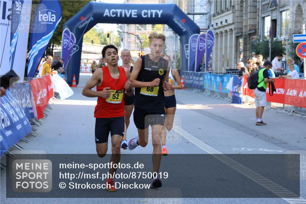 07.09.2025 - BARMER Alsterlauf Strokosch-Dieckow http://msf.ph/oto/8750019 07.09.2025 11:09:39 Ziel  meine-sportfotos.de