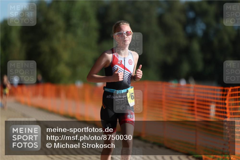 07.09.2025 - 19. Norderstedt Triathlon Michael Strokosch http://msf.ph/oto/8750030 07.09.2025 09:50:40 Laufen 628 meine-sportfotos.de