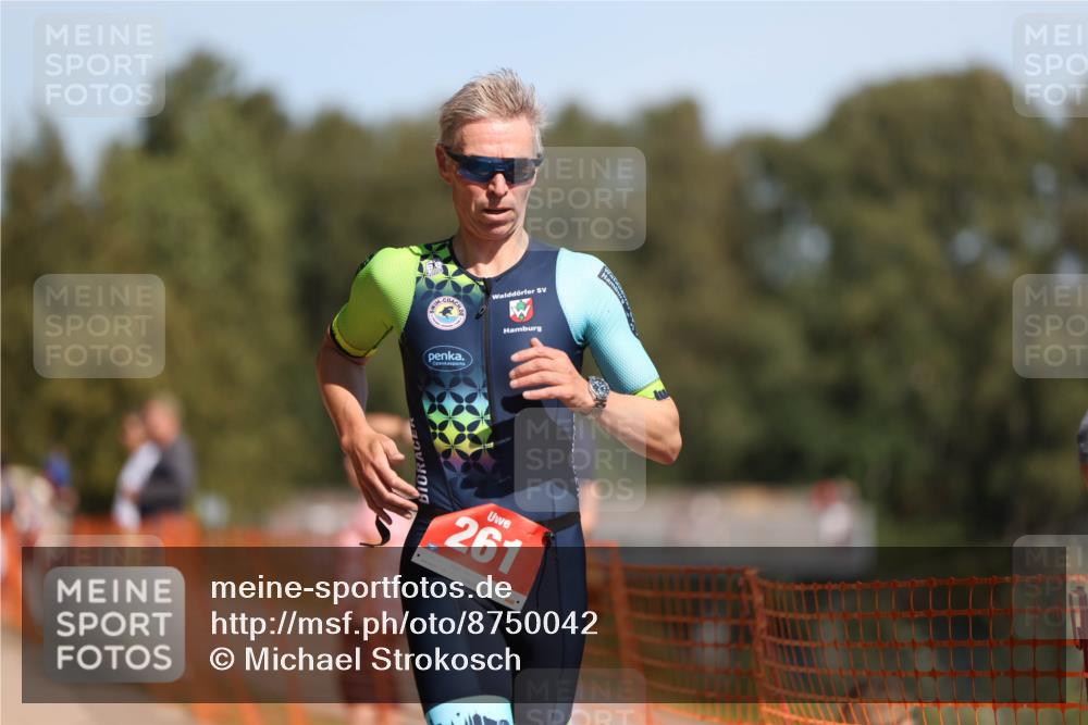 07.09.2025 - 19. Norderstedt Triathlon Michael Strokosch http://msf.ph/oto/8750042 07.09.2025 12:42:36 Laufen 139, 244, 261, 292, 780, 827, 828, 1277, 1358, 1398 meine-sportfotos.de