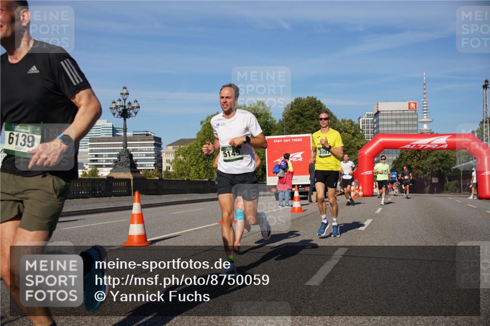 07.09.2025 - BARMER Alsterlauf Yannick Fuchs http://msf.ph/oto/8750059 07.09.2025 09:34:37 Laufen 6139, 5149, 2097 meine-sportfotos.de