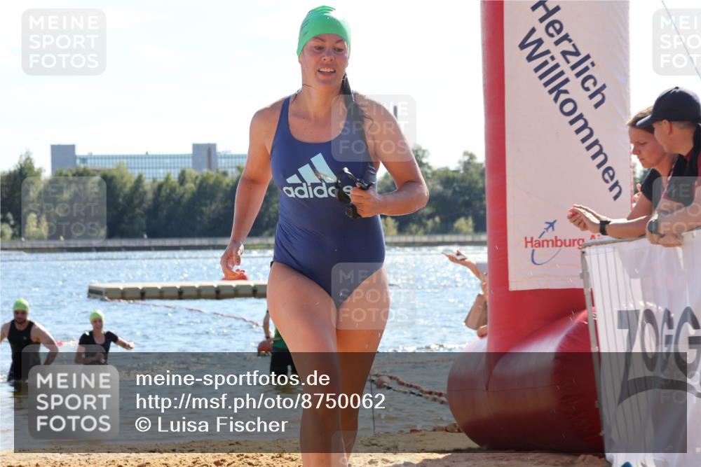 07.09.2025 - 19. Norderstedt Triathlon Luisa Fischer http://msf.ph/oto/8750062 07.09.2025 15:16:54 Schwimmen 941, 957, 1418 meine-sportfotos.de