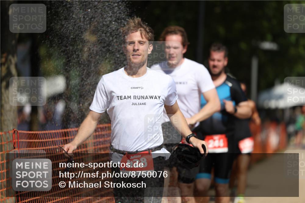 07.09.2025 - 19. Norderstedt Triathlon Michael Strokosch http://msf.ph/oto/8750076 07.09.2025 12:42:38 Laufen 139, 244, 261, 780, 827, 828, 1277, 1358, 1398 meine-sportfotos.de