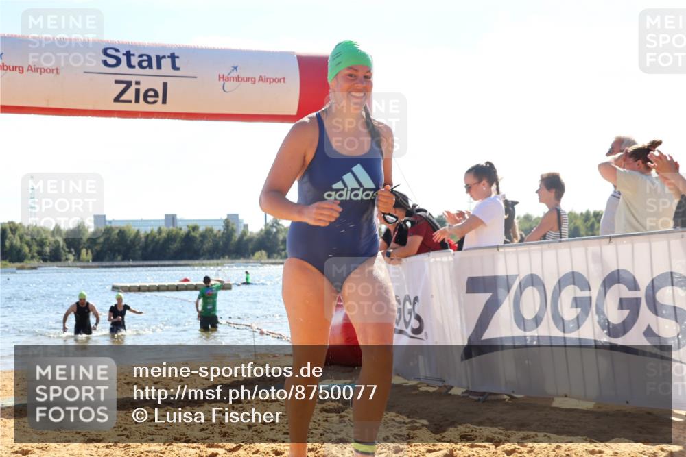 07.09.2025 - 19. Norderstedt Triathlon Luisa Fischer http://msf.ph/oto/8750077 07.09.2025 15:16:55 Schwimmen 941, 957, 1418 meine-sportfotos.de