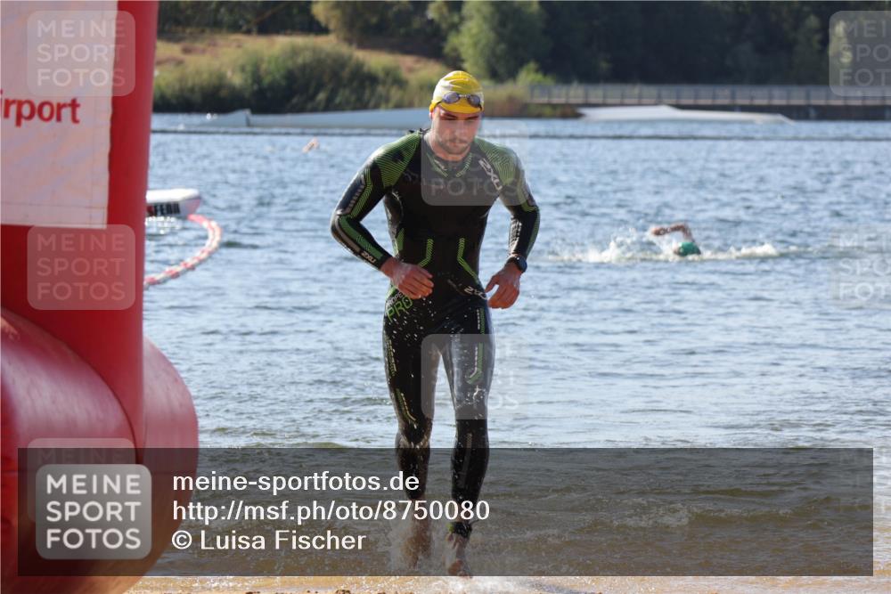 07.09.2025 - 19. Norderstedt Triathlon Luisa Fischer http://msf.ph/oto/8750080 07.09.2025 11:13:36 Schwimmen 1383 meine-sportfotos.de