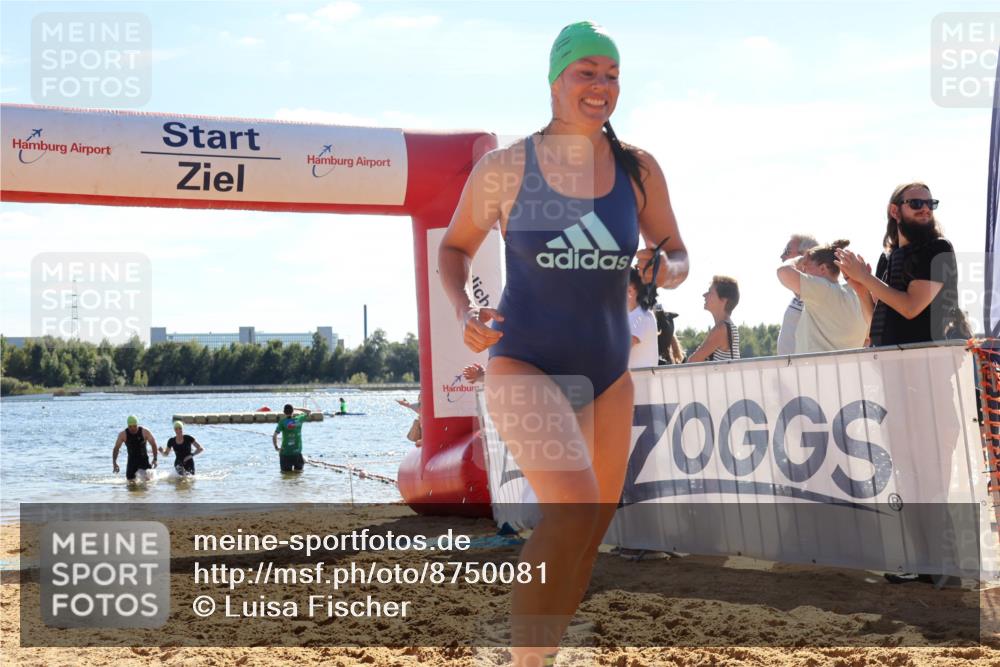 07.09.2025 - 19. Norderstedt Triathlon Luisa Fischer http://msf.ph/oto/8750081 07.09.2025 15:16:56 Schwimmen 875, 912, 941, 957, 1418 meine-sportfotos.de