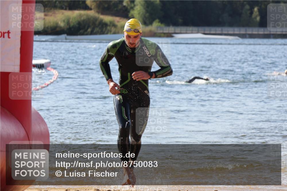 07.09.2025 - 19. Norderstedt Triathlon Luisa Fischer http://msf.ph/oto/8750083 07.09.2025 11:13:37 Schwimmen 1383 meine-sportfotos.de