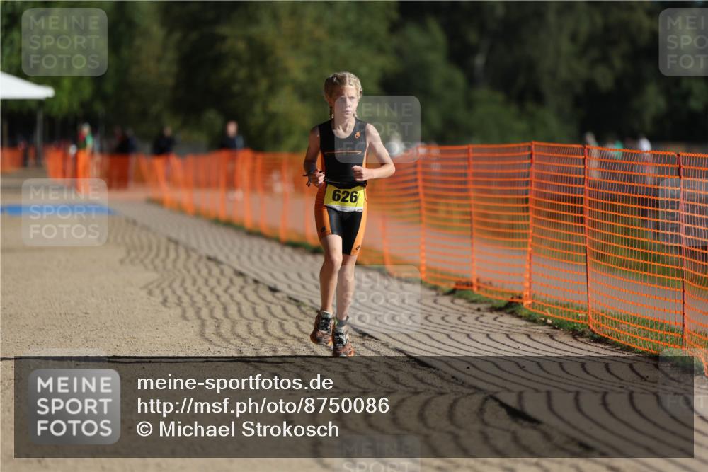 07.09.2025 - 19. Norderstedt Triathlon Michael Strokosch http://msf.ph/oto/8750086 07.09.2025 09:50:53 Laufen 626 meine-sportfotos.de