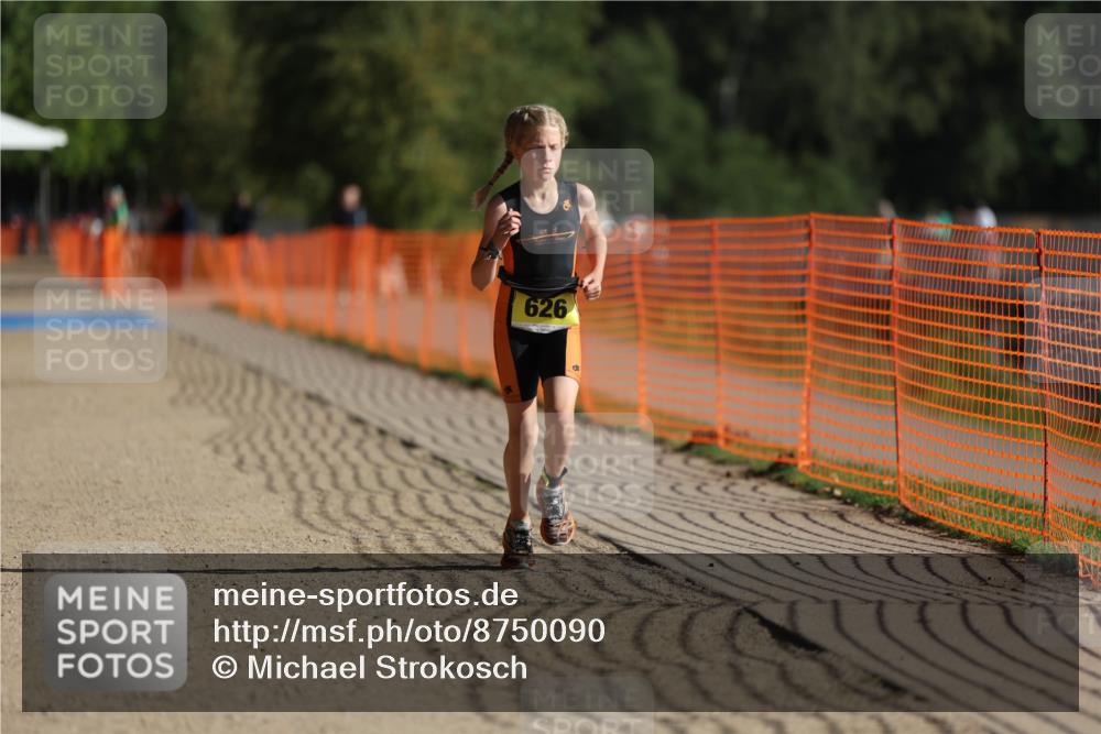 07.09.2025 - 19. Norderstedt Triathlon Michael Strokosch http://msf.ph/oto/8750090 07.09.2025 09:50:53 Laufen 626 meine-sportfotos.de