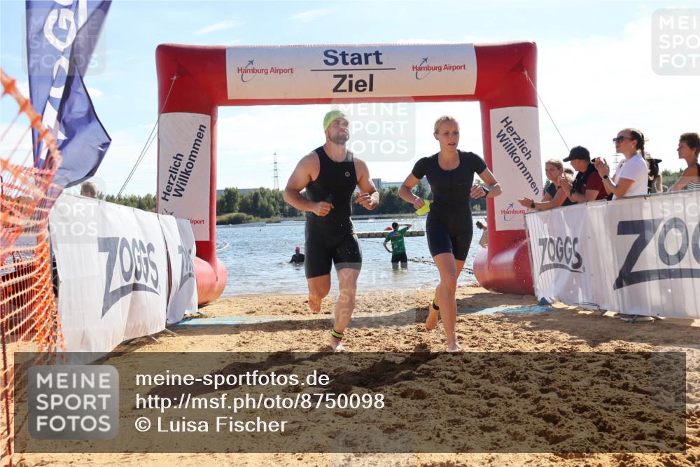 07.09.2025 - 19. Norderstedt Triathlon Luisa Fischer http://msf.ph/oto/8750098 07.09.2025 15:17:03 Schwimmen 875, 912, 957 meine-sportfotos.de