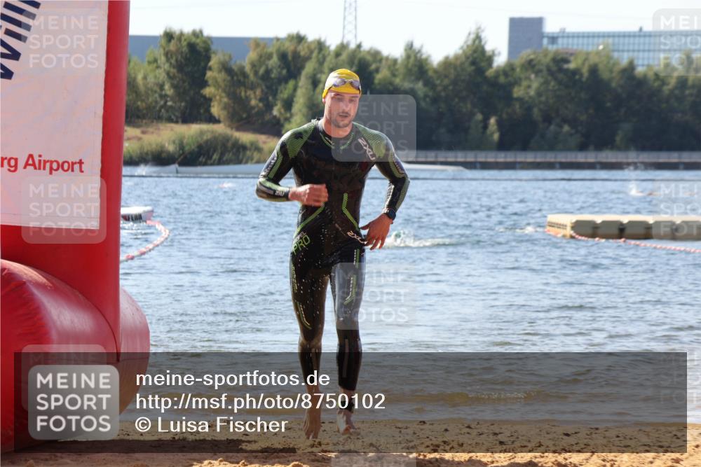 07.09.2025 - 19. Norderstedt Triathlon Luisa Fischer http://msf.ph/oto/8750102 07.09.2025 11:13:38 Schwimmen 1383 meine-sportfotos.de
