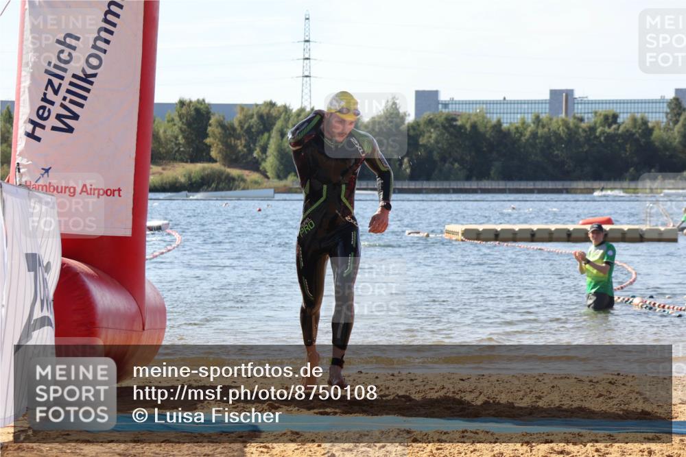 07.09.2025 - 19. Norderstedt Triathlon Luisa Fischer http://msf.ph/oto/8750108 07.09.2025 11:13:38 Schwimmen 1383 meine-sportfotos.de