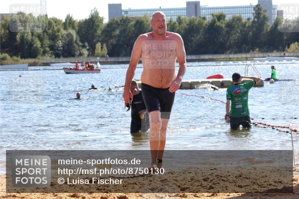 07.09.2025 - 19. Norderstedt Triathlon Luisa Fischer http://msf.ph/oto/8750130 07.09.2025 15:18:21 Schwimmen 1516 meine-sportfotos.de