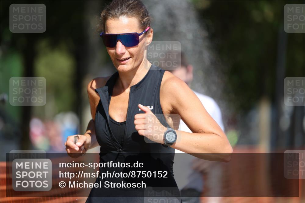 07.09.2025 - 19. Norderstedt Triathlon Michael Strokosch http://msf.ph/oto/8750152 07.09.2025 12:42:43 Laufen 139, 244, 727, 827, 1277, 1358, 1398 meine-sportfotos.de