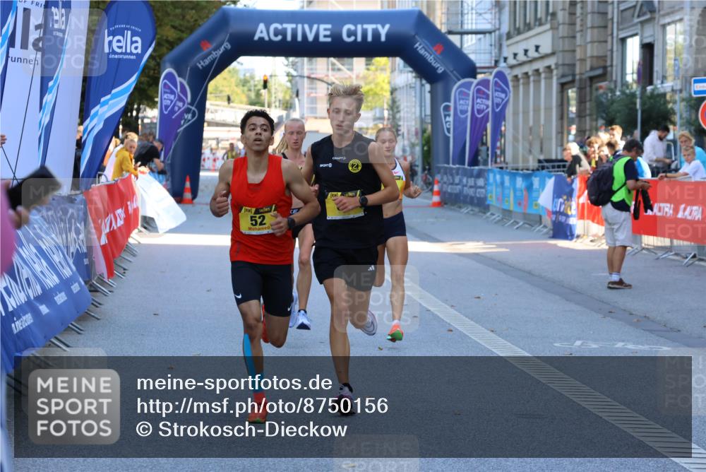 07.09.2025 - BARMER Alsterlauf Strokosch-Dieckow http://msf.ph/oto/8750156 07.09.2025 11:09:38 Ziel  meine-sportfotos.de