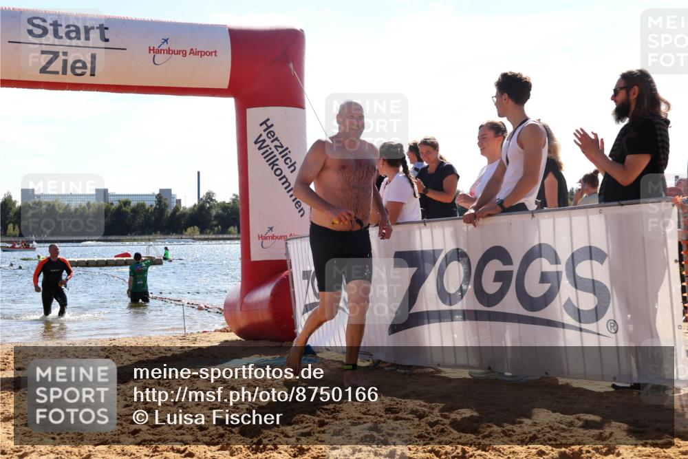 07.09.2025 - 19. Norderstedt Triathlon Luisa Fischer http://msf.ph/oto/8750166 07.09.2025 15:18:25 Schwimmen 1516 meine-sportfotos.de