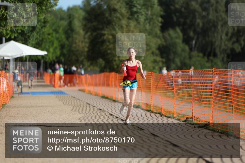 07.09.2025 - 19. Norderstedt Triathlon Michael Strokosch http://msf.ph/oto/8750170 07.09.2025 09:52:44 Laufen 620 meine-sportfotos.de