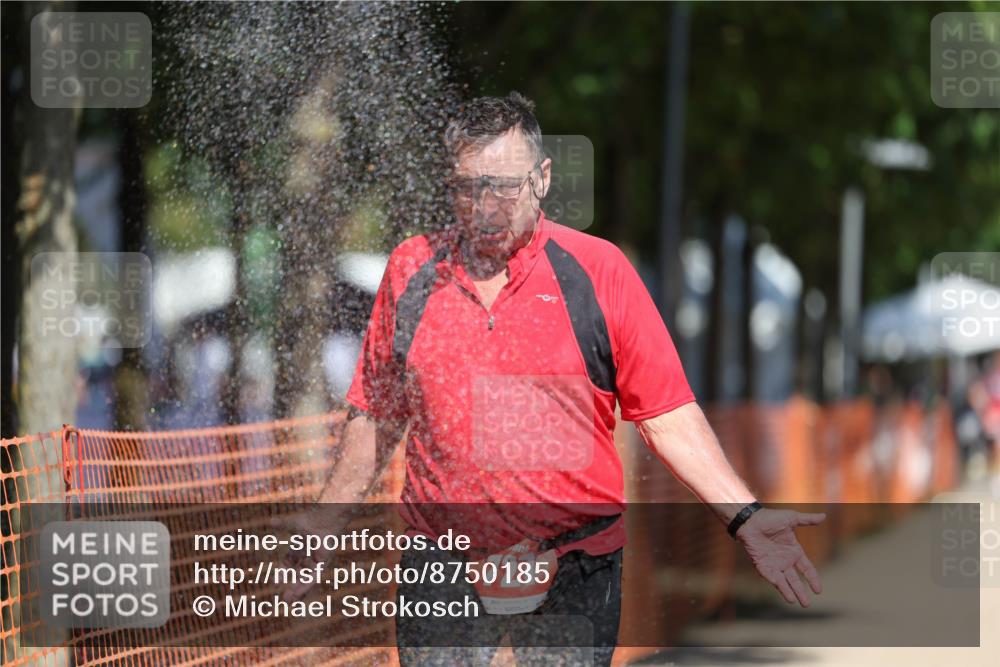 07.09.2025 - 19. Norderstedt Triathlon Michael Strokosch http://msf.ph/oto/8750185 07.09.2025 12:42:52 Laufen 727 meine-sportfotos.de