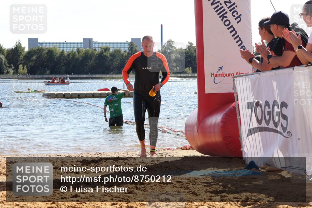 07.09.2025 - 19. Norderstedt Triathlon Luisa Fischer http://msf.ph/oto/8750212 07.09.2025 15:18:31 Schwimmen 381, 1516 meine-sportfotos.de