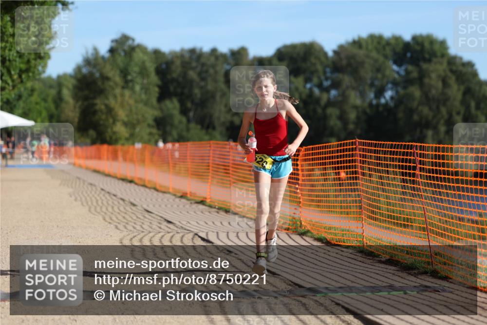 07.09.2025 - 19. Norderstedt Triathlon Michael Strokosch http://msf.ph/oto/8750221 07.09.2025 09:52:49 Laufen 620 meine-sportfotos.de