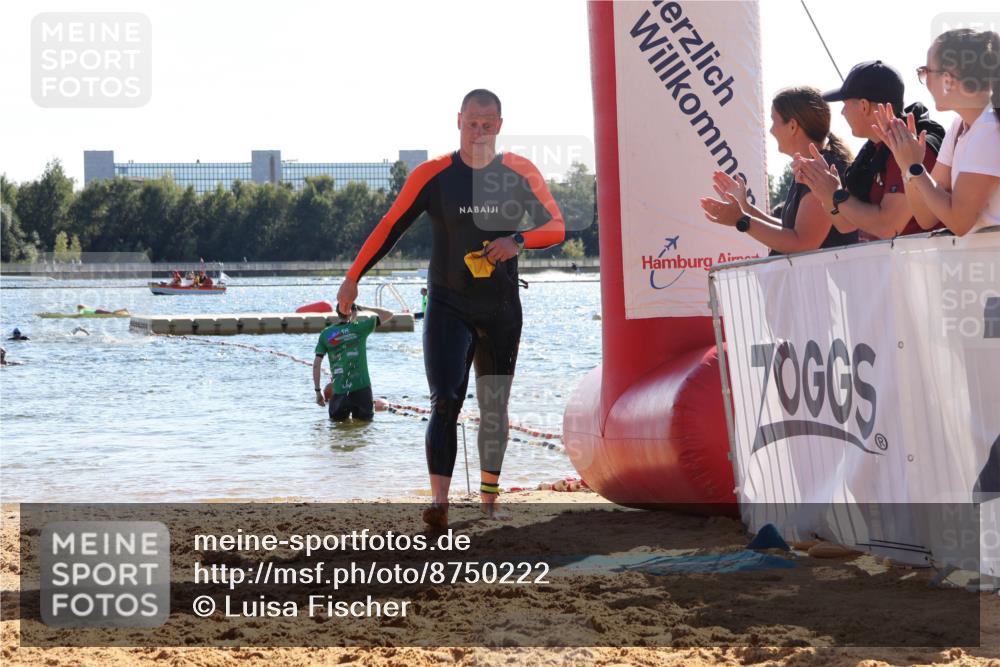 07.09.2025 - 19. Norderstedt Triathlon Luisa Fischer http://msf.ph/oto/8750222 07.09.2025 15:18:32 Schwimmen 381, 1516 meine-sportfotos.de
