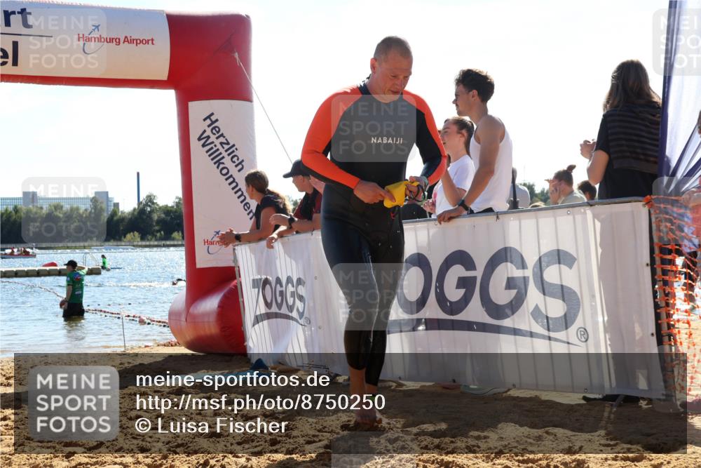 07.09.2025 - 19. Norderstedt Triathlon Luisa Fischer http://msf.ph/oto/8750250 07.09.2025 15:18:35 Schwimmen 381, 1516 meine-sportfotos.de