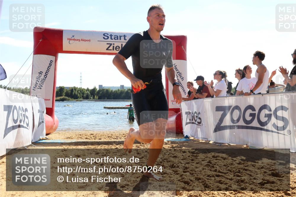 07.09.2025 - 19. Norderstedt Triathlon Luisa Fischer http://msf.ph/oto/8750264 07.09.2025 15:19:03 Schwimmen 372 meine-sportfotos.de