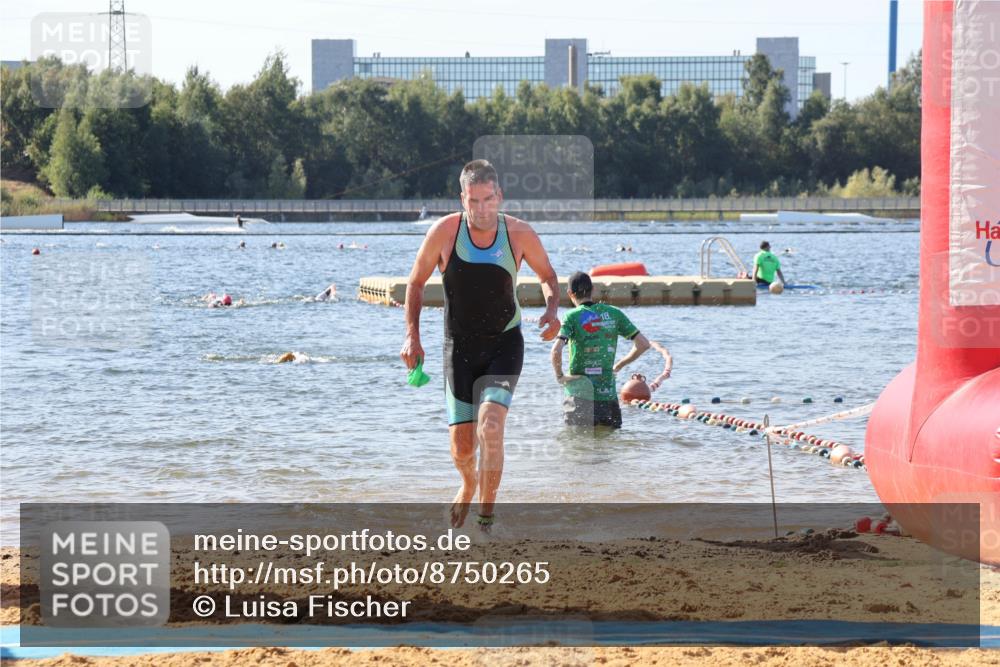 07.09.2025 - 19. Norderstedt Triathlon Luisa Fischer http://msf.ph/oto/8750265 07.09.2025 11:14:45 Schwimmen 1332 meine-sportfotos.de
