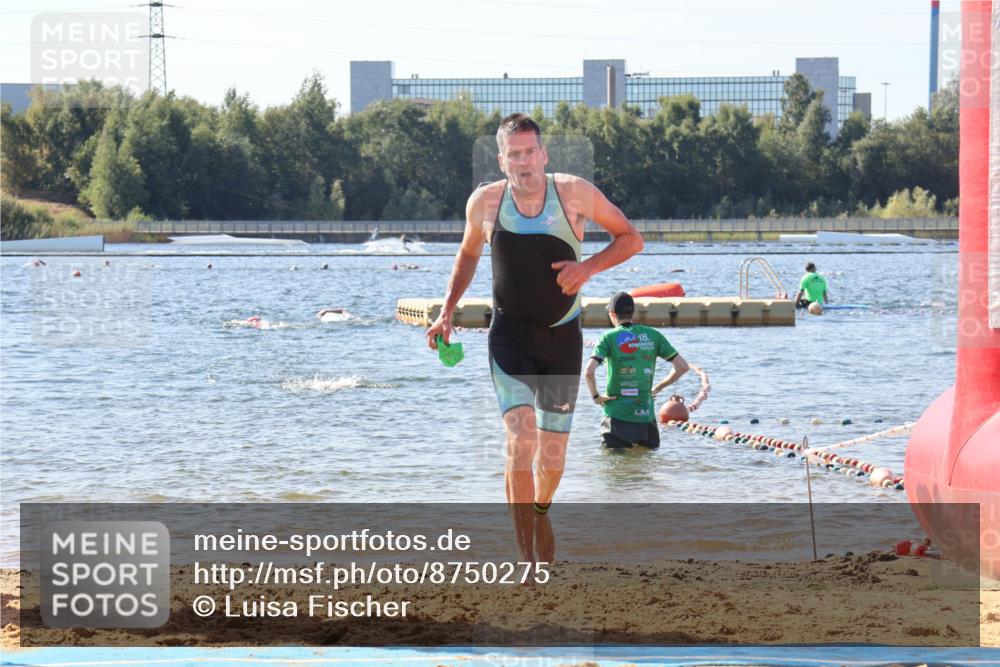 07.09.2025 - 19. Norderstedt Triathlon Luisa Fischer http://msf.ph/oto/8750275 07.09.2025 11:14:46 Schwimmen 1332 meine-sportfotos.de