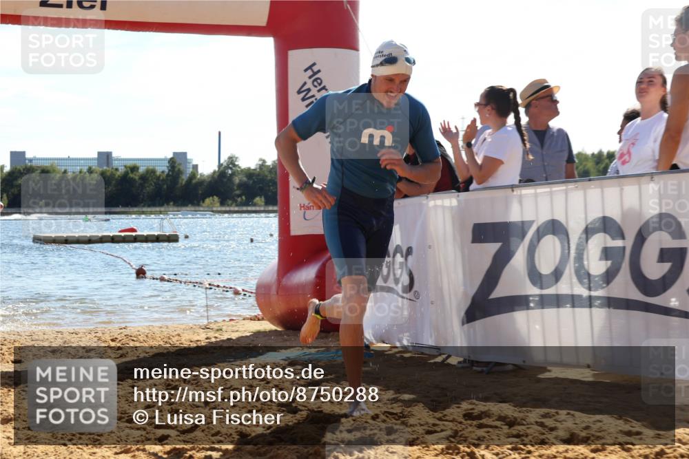 07.09.2025 - 19. Norderstedt Triathlon Luisa Fischer http://msf.ph/oto/8750288 07.09.2025 15:19:31 Schwimmen 371, 386, 1452 meine-sportfotos.de