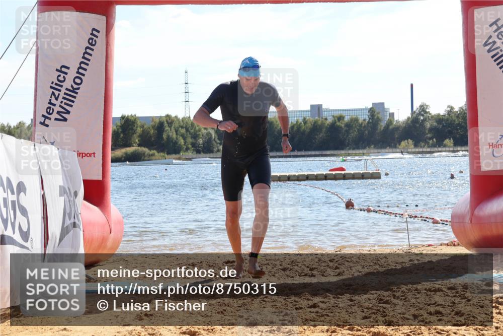 07.09.2025 - 19. Norderstedt Triathlon Luisa Fischer http://msf.ph/oto/8750315 07.09.2025 15:19:35 Schwimmen 371, 386, 1452 meine-sportfotos.de