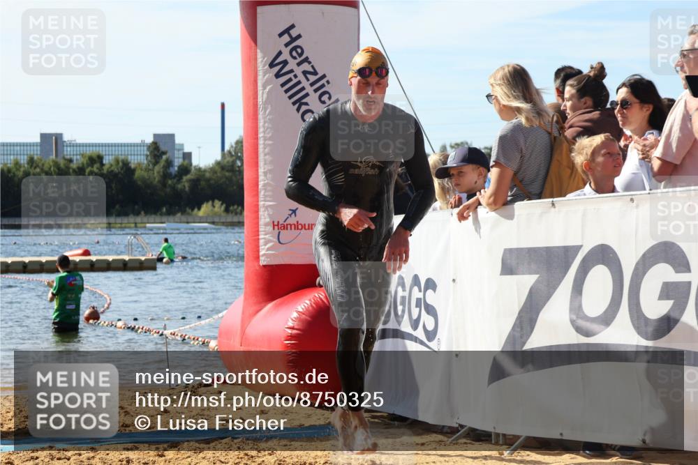 07.09.2025 - 19. Norderstedt Triathlon Luisa Fischer http://msf.ph/oto/8750325 07.09.2025 11:15:07 Schwimmen 819 meine-sportfotos.de