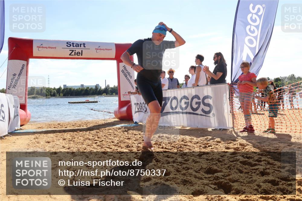 07.09.2025 - 19. Norderstedt Triathlon Luisa Fischer http://msf.ph/oto/8750337 07.09.2025 15:19:37 Schwimmen 371, 386, 1452 meine-sportfotos.de